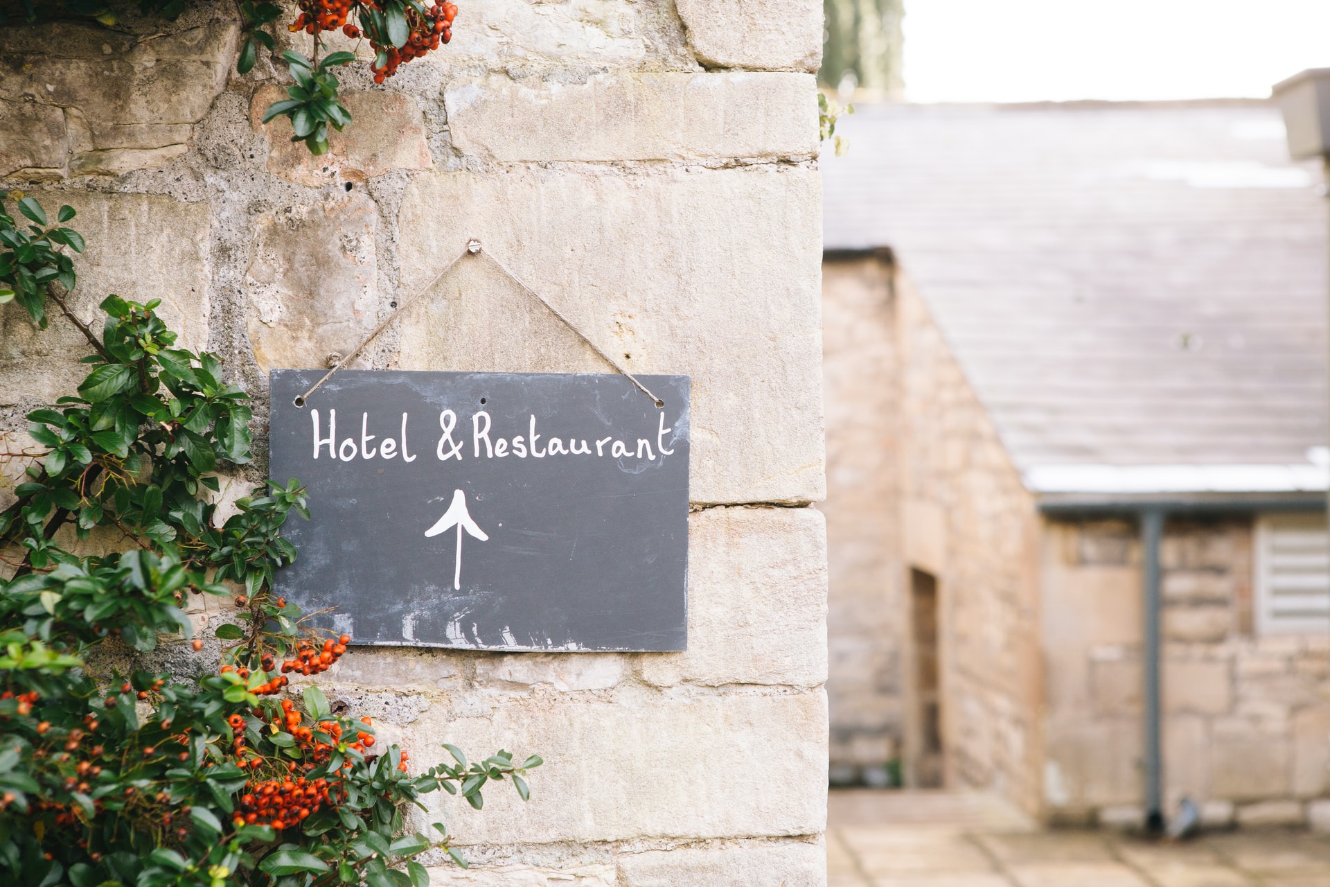 Hotels, Their Evolution and Growth : Introduction to Tourism, Hospitality ; Hotel Industry