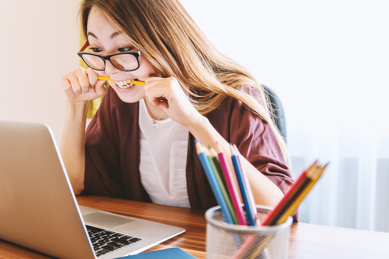 Computers in Human Resource Management: How Technology is Transforming HR
