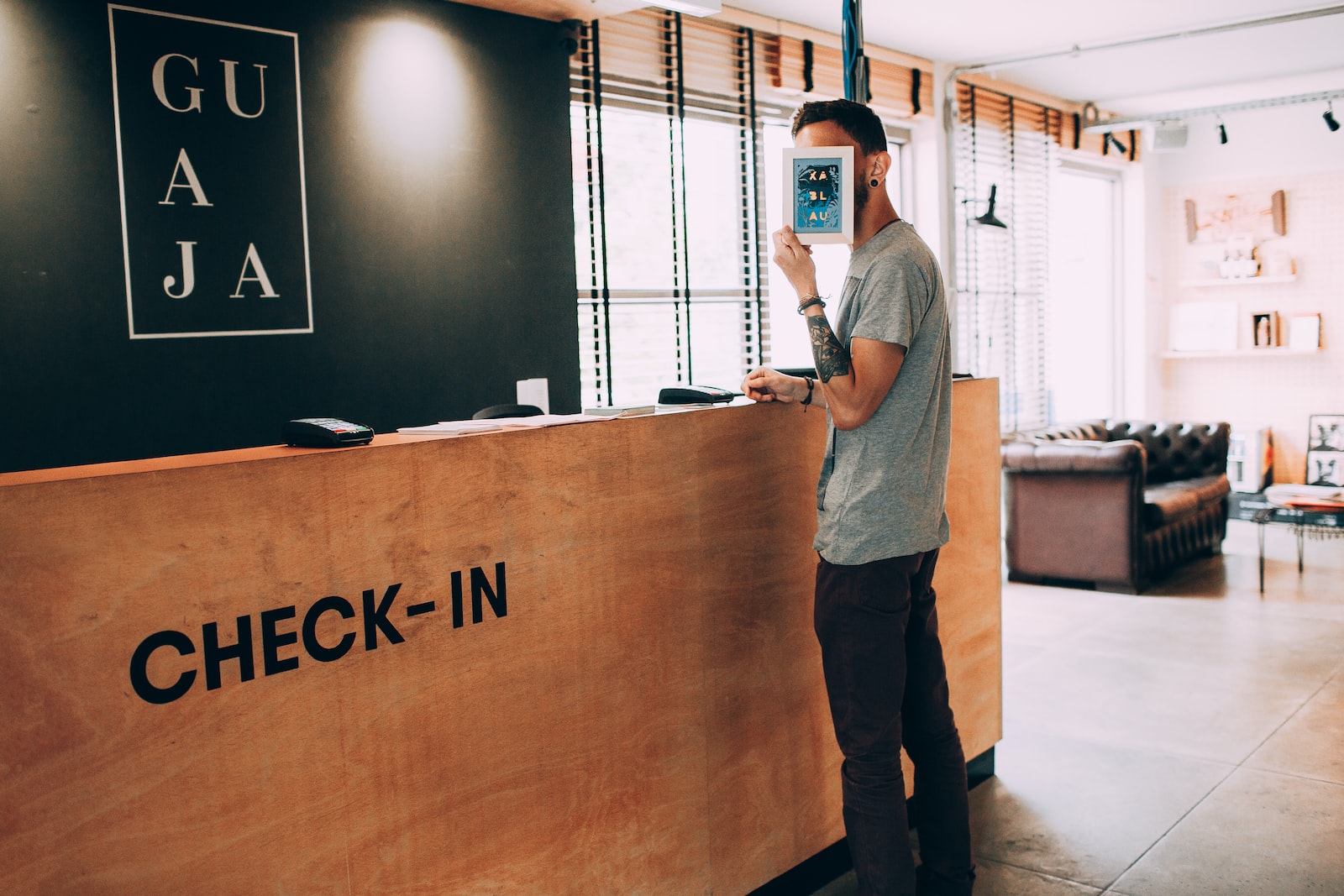 Soft and Hard Sell Techniques in Hospitality Advertising: What You Need to Know