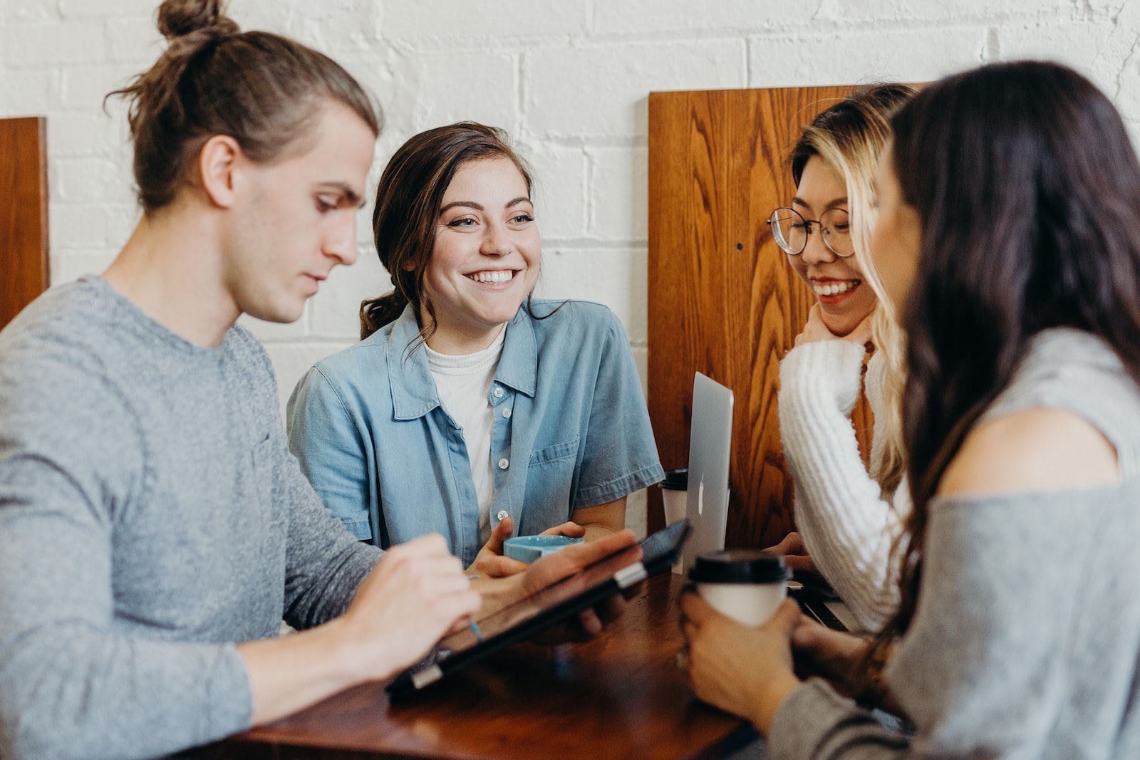 Personal Selling: The Art of Building Strong Customer Relationships